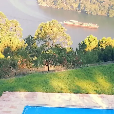 Quinta Tilias Douro Valley Hébergement de vacances *
