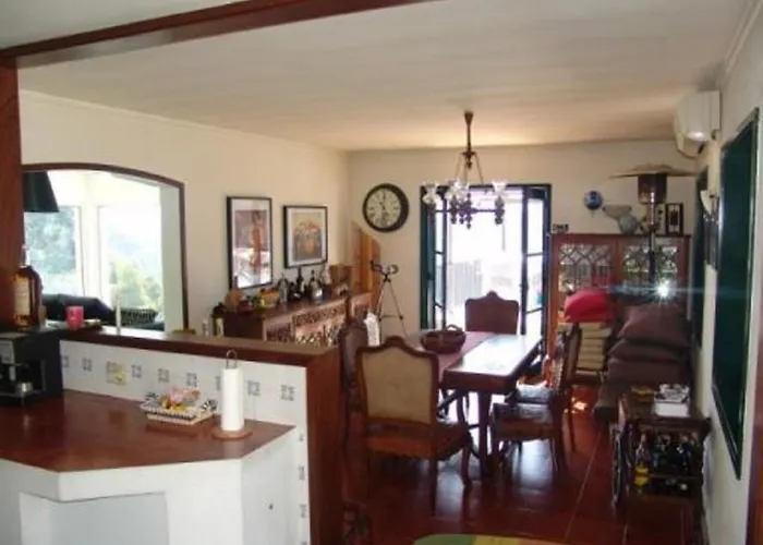 펜션 Quinta Tilias Douro Valley *