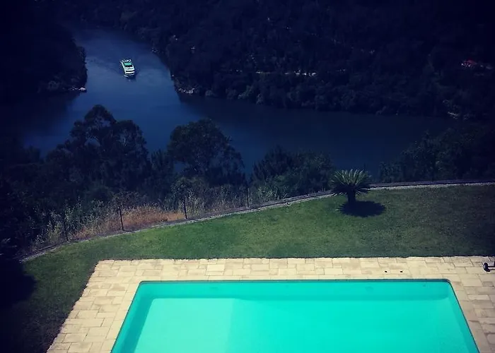 펜션 Quinta Tilias Douro Valley Cabaca