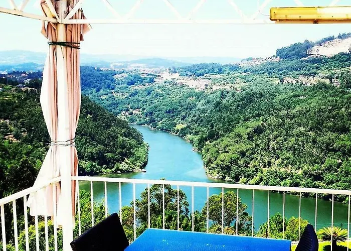 펜션 Quinta Tilias Douro Valley