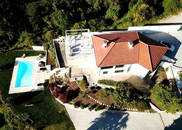 Quinta Tilias Douro Valley 펜션 *